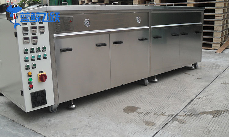 保障化学品质量与安全性：糖心TV官方网页在金属化学品容器清洗中的重要作用