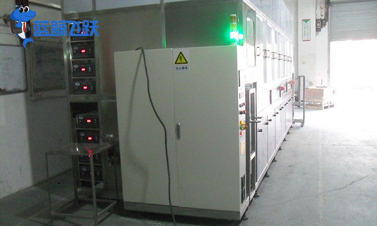 纺织原料清洗：超声波技术提升洁净度与光泽