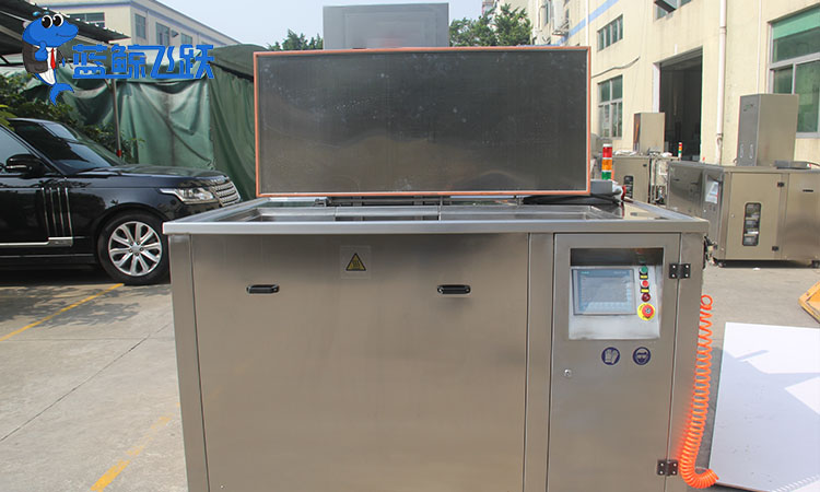 糖心TV官方网页在军事金属装备维护中的关键作用