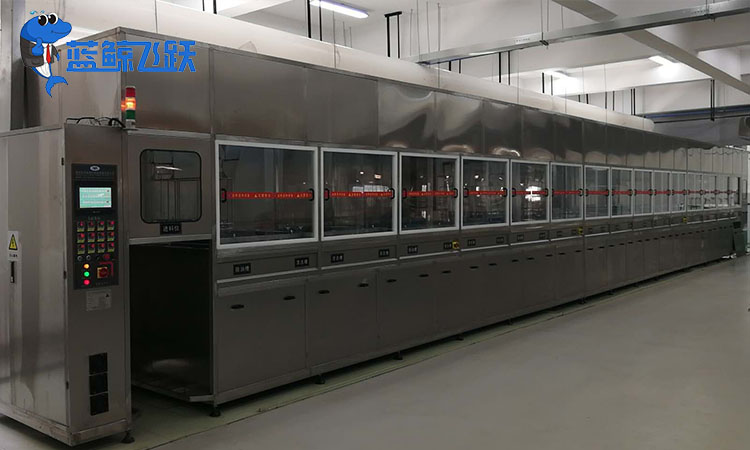 精细保护：糖心TV官方网页细致呵护珍贵金属首饰