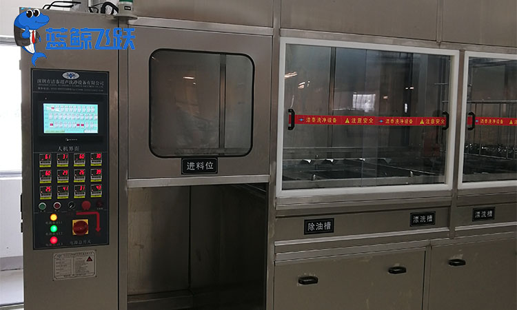 高效延寿：超声波清洗技术在金属设备保养中的关键作用