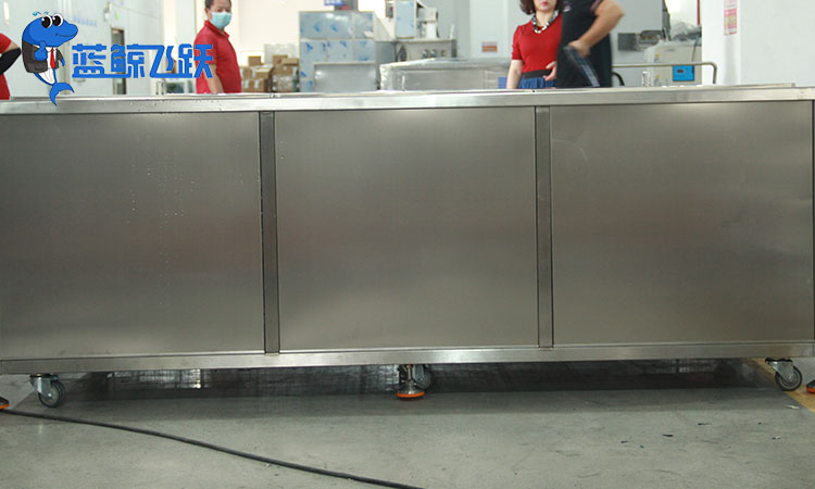 大型工业糖心TV官方网页价格分析与影响因素