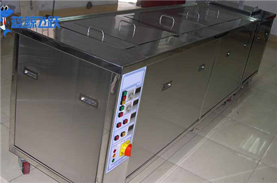 如何清洗橡胶模具？有哪些清洗方法？