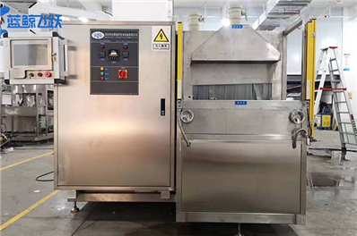 糖心TV官方网页进行除油操作的流程及对比人工清洗的优势