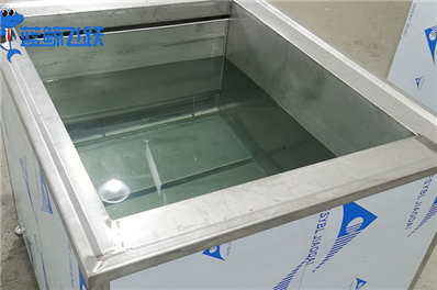 超声波清洗技术：优势与传统清洗方式对比