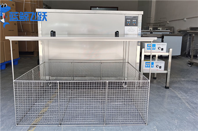 糖心TV官方网页：保持金属工作台面清洁和平整的高效工具