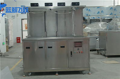 金属家具配件清洗：糖心TV官方网页保持外观和质量的关键步骤