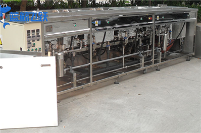 超声波清洗技术：保护金属门窗框架美观与耐用性的有效方法