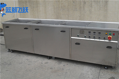 保持金属门窗清洁亮丽：糖心TV官方网页的重要作用