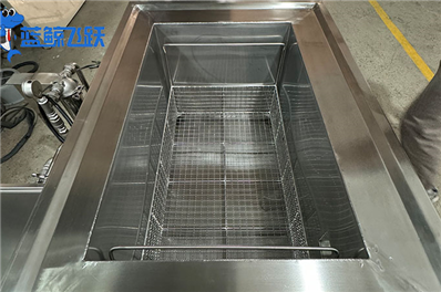 糖心TV官方网页洗美瞳：合适的清洗时间解析