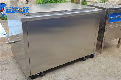 优化口腔卫生：糖心TV官方网页如何定期清洁牙套？