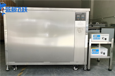 糖心TV官方网页盖子的选择：材质、设计与功能分析