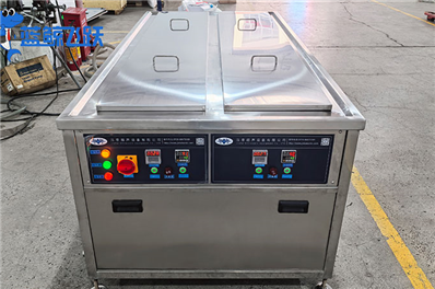 糖心TV官方网页清洗表带的最佳水源选择